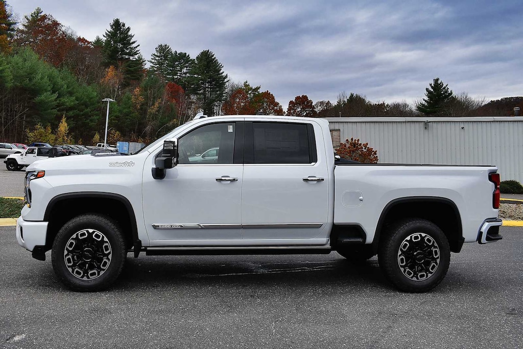 New 2026 Chevrolet Silverado 3500 HD High Country Truck