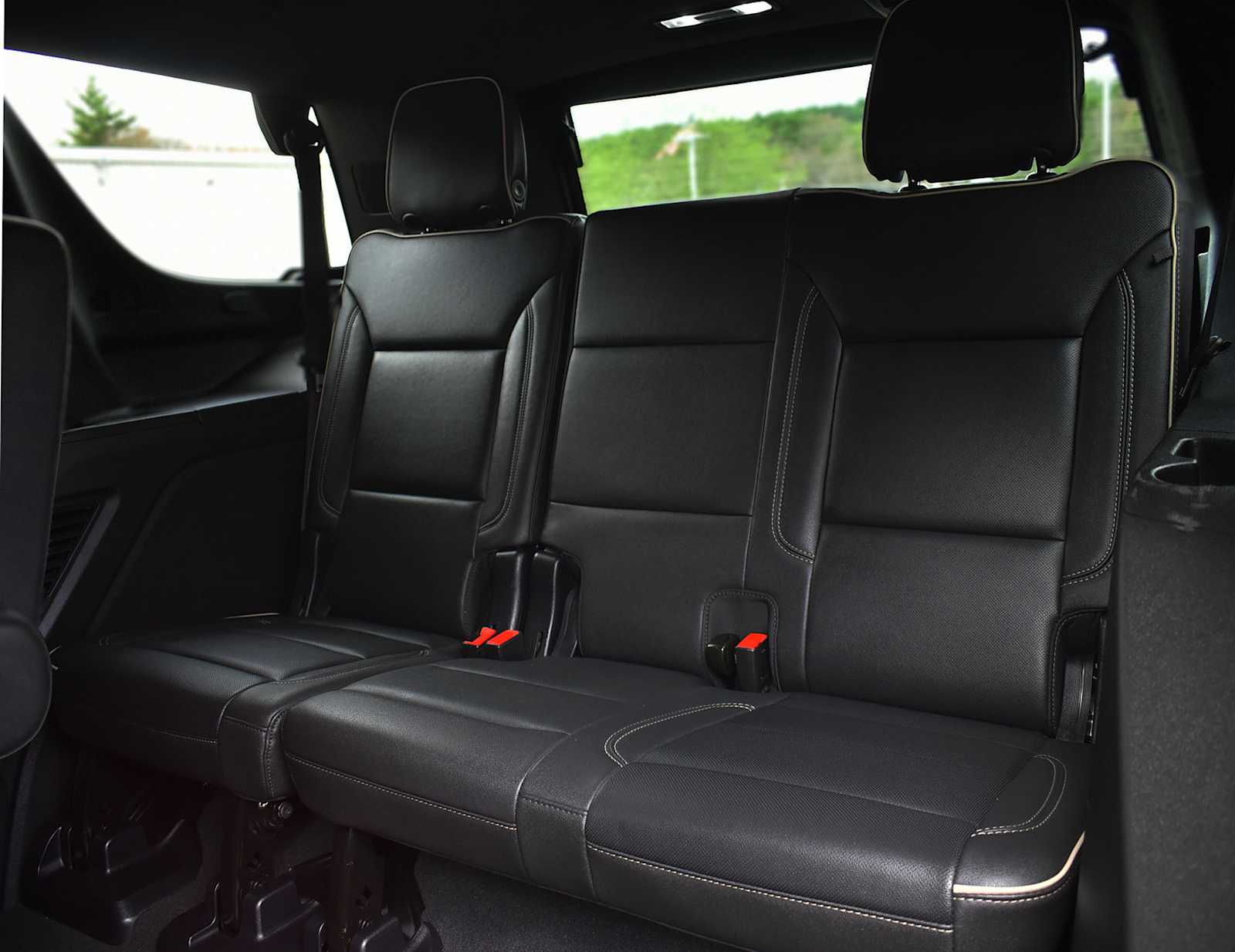 2025 Chevrolet Tahoe Premier - Photo 13