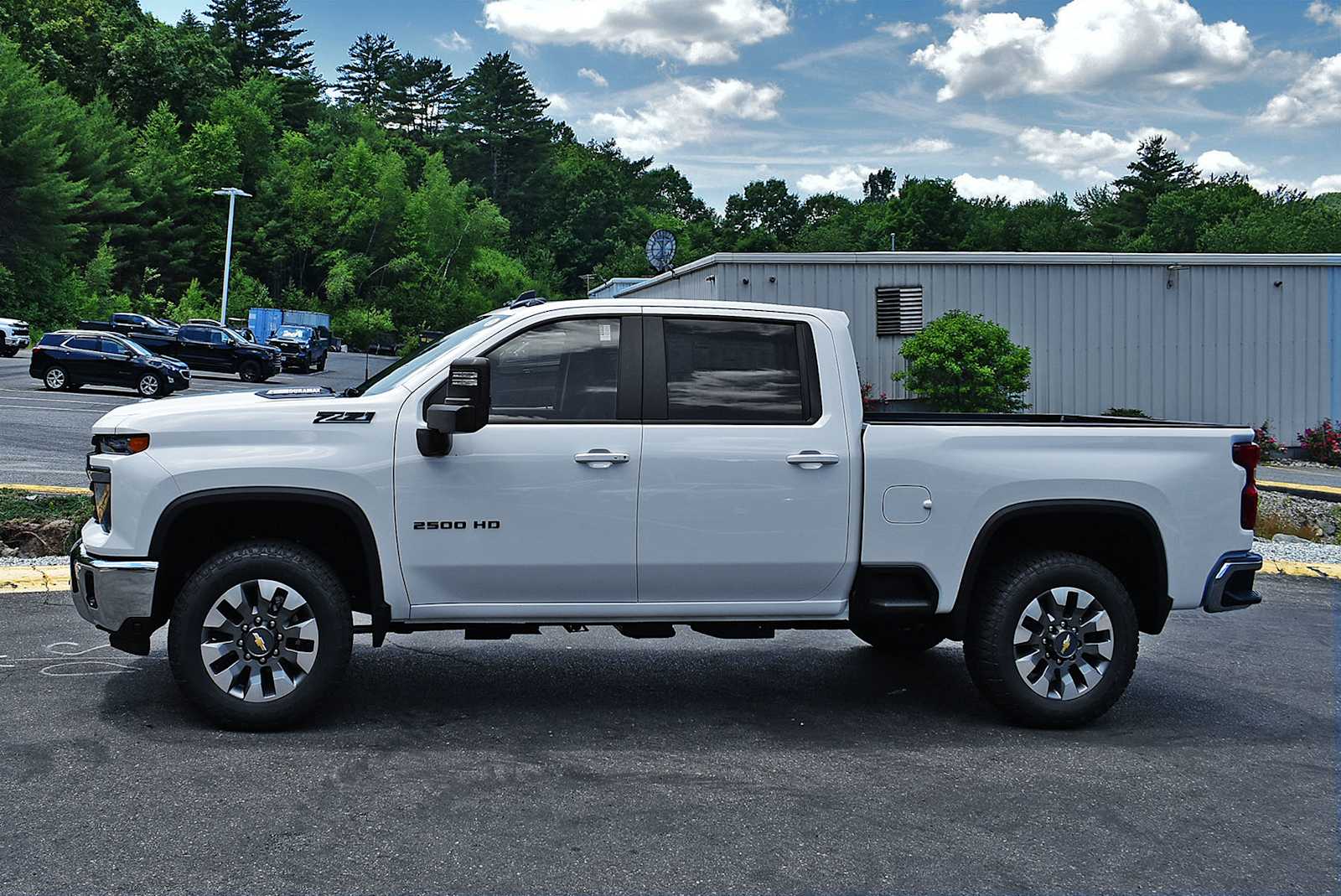 2026 Chevrolet Silverado 2500 HD LT - Photo 4