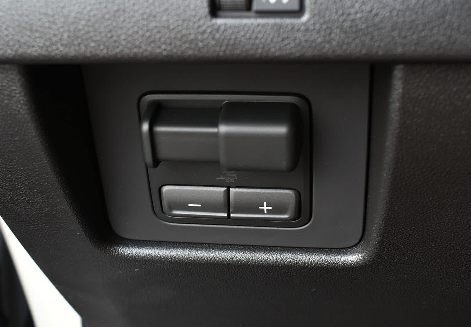 2026 Chevrolet Colorado Trail Boss - Photo 26