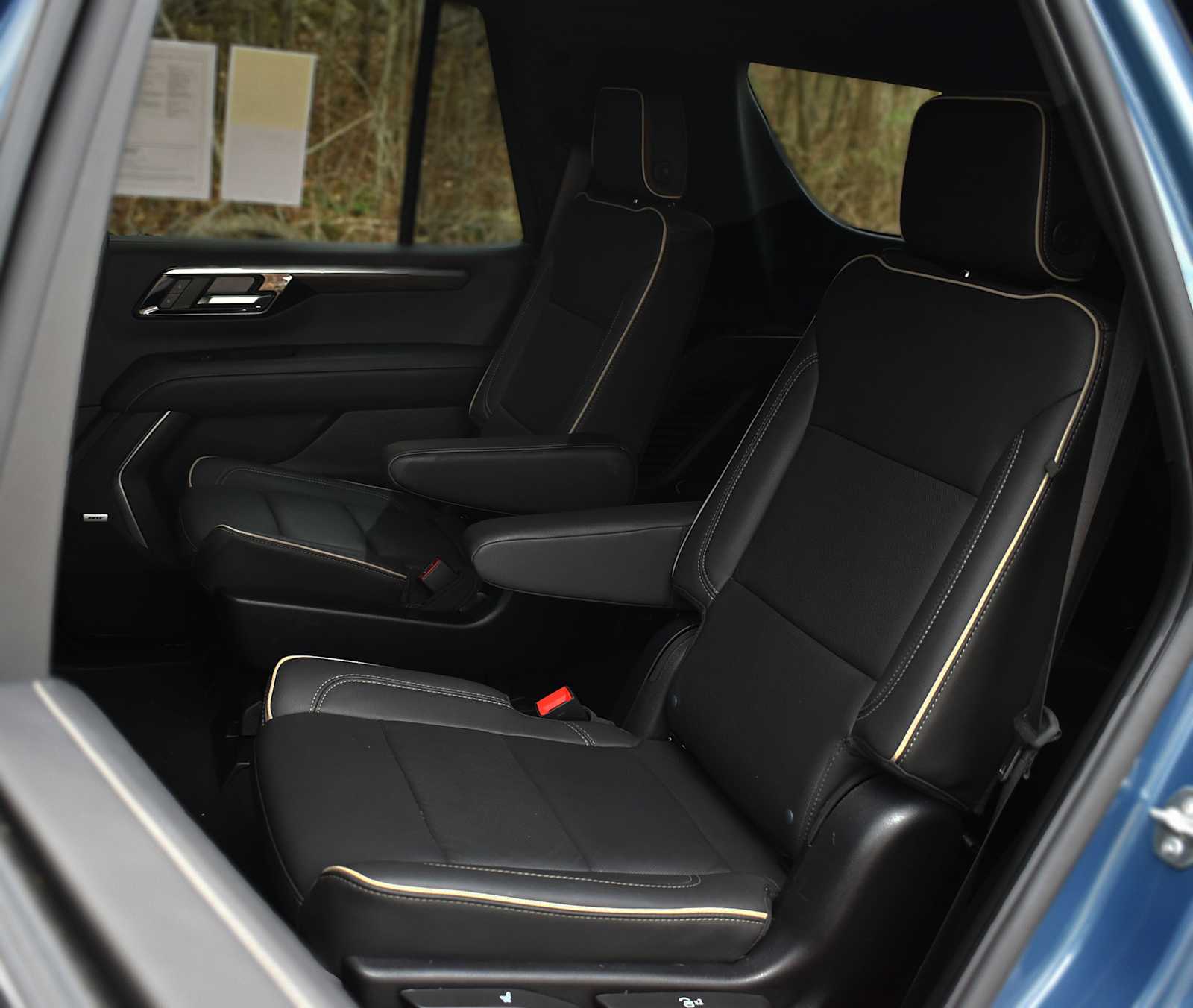 2025 Chevrolet Tahoe Premier - Photo 12