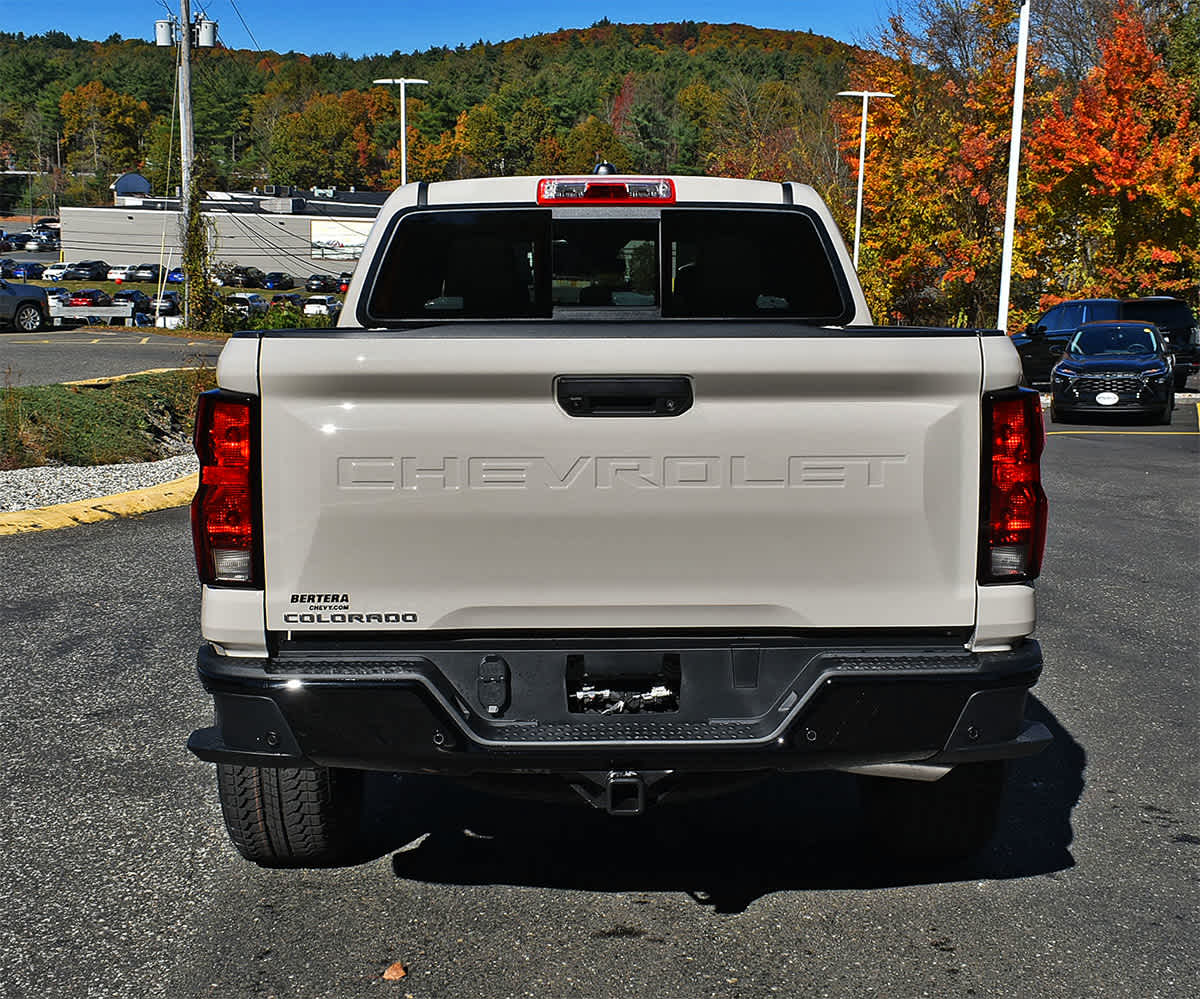 2026 Chevrolet Colorado Trail Boss - Photo 7