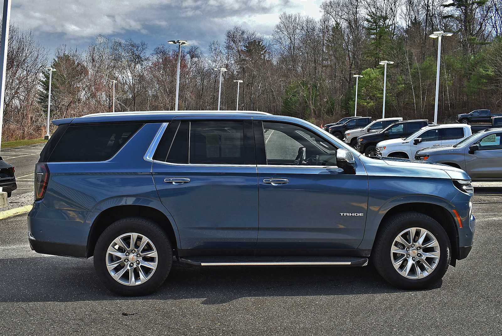 2025 Chevrolet Tahoe Premier - Photo 6