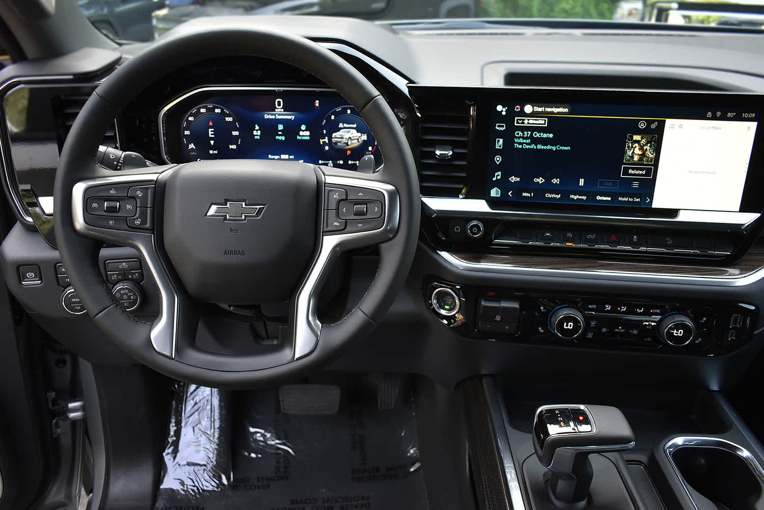 2026 Chevrolet Silverado 1500 RST - Photo 13