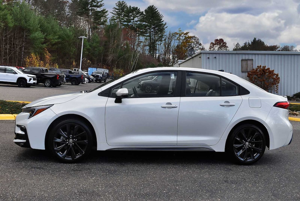Used 2023 Toyota Corolla XSE