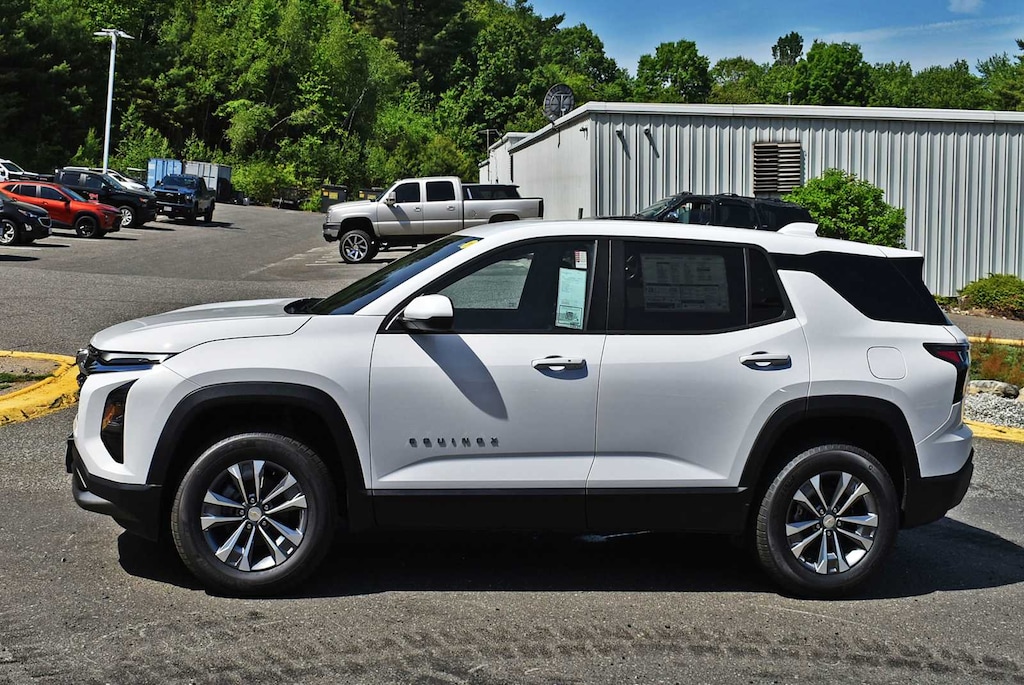 New 2026 Chevrolet Equinox LT SUV