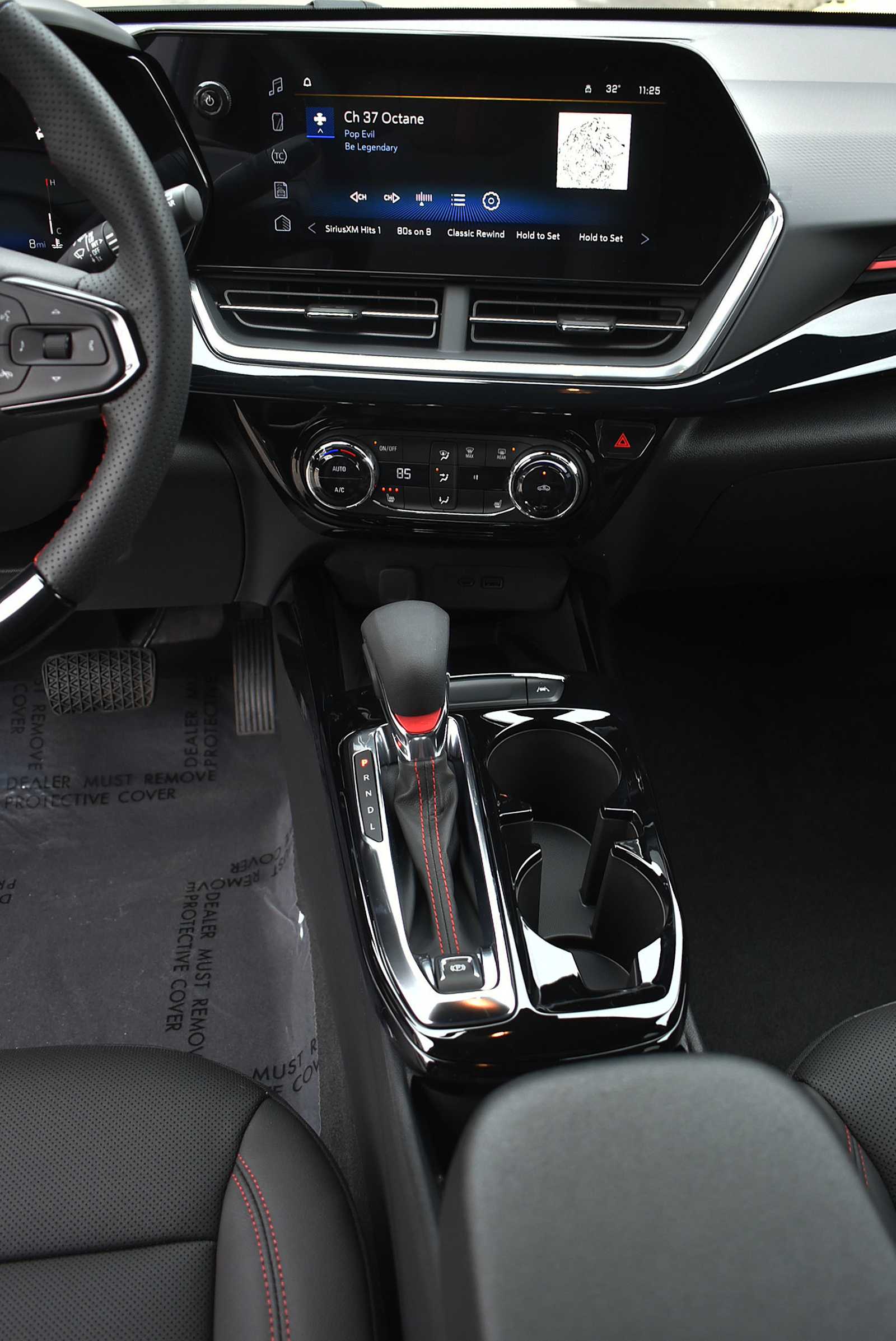 2026 Chevrolet Trax RS - Photo 16