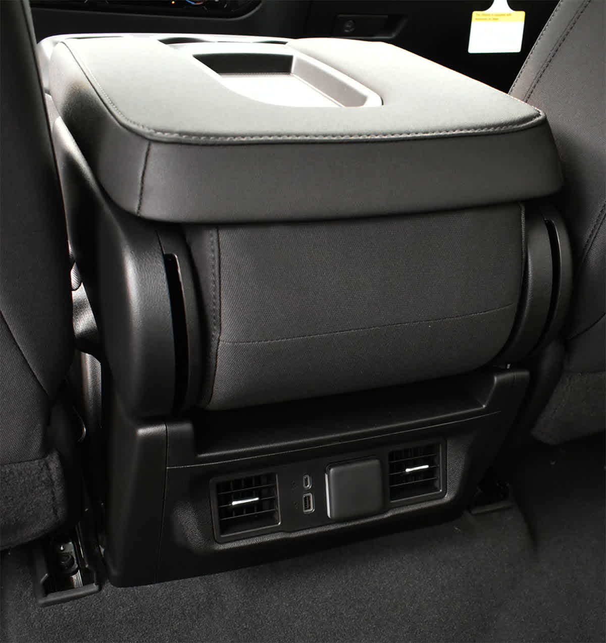 2026 Chevrolet Silverado 1500 LT - Photo 10