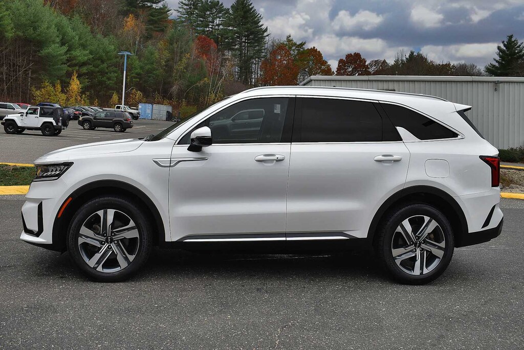 Used 2023 Kia Sorento Hybrid EX