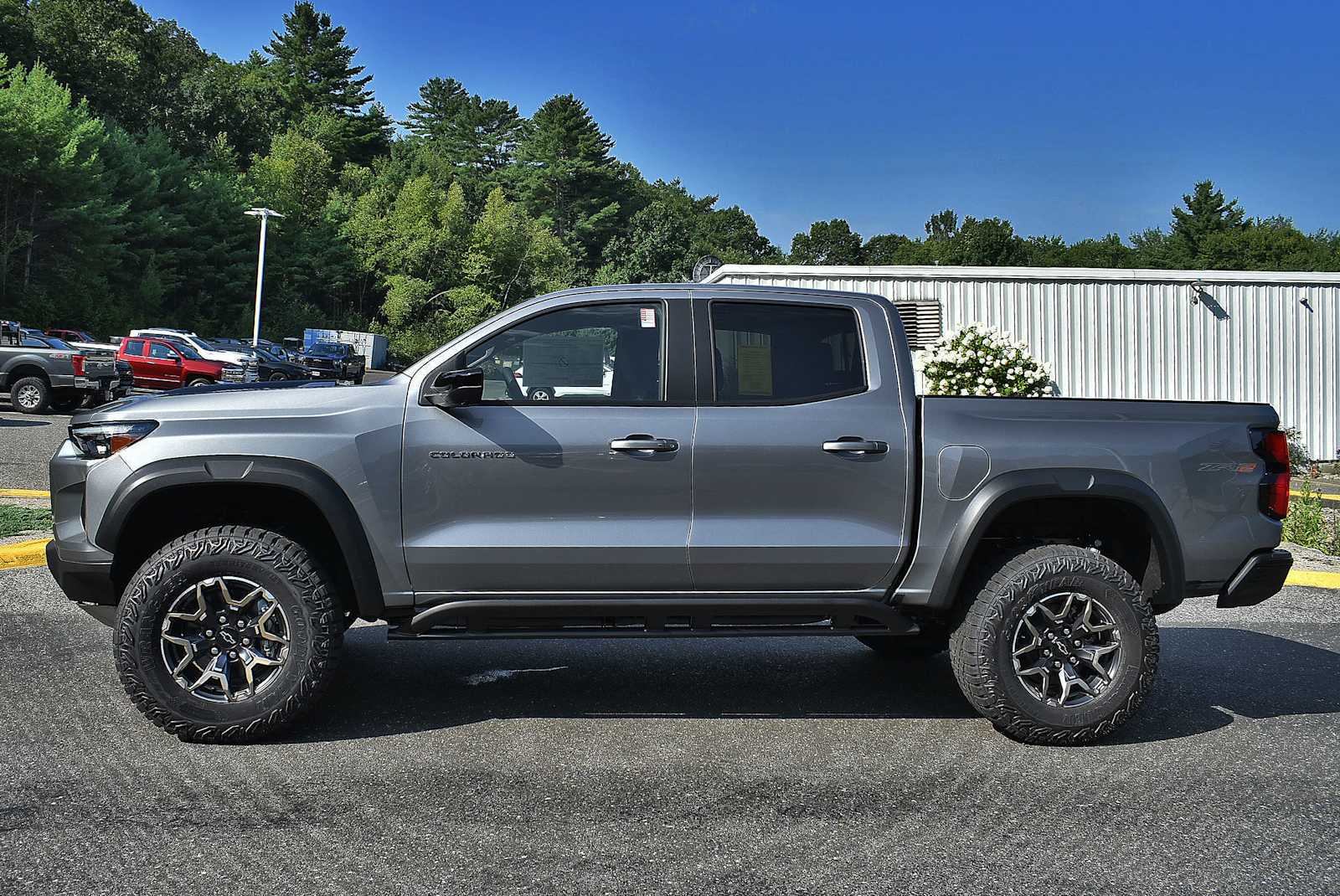 2026 Chevrolet Colorado ZR2 photo 2