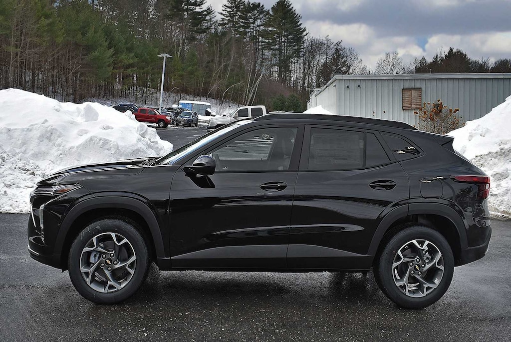 New 2026 Chevrolet Trax LT SUV