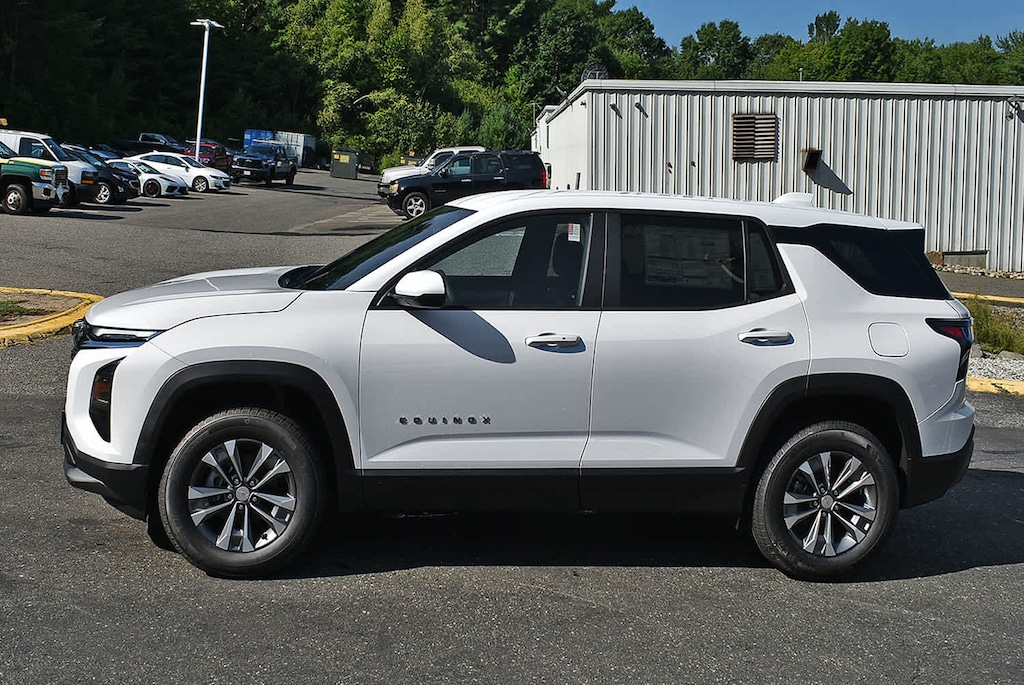 New 2027 Chevrolet Equinox LT SUV