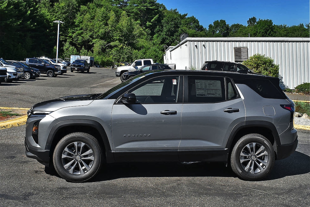 New 2026 Chevrolet Equinox LT SUV