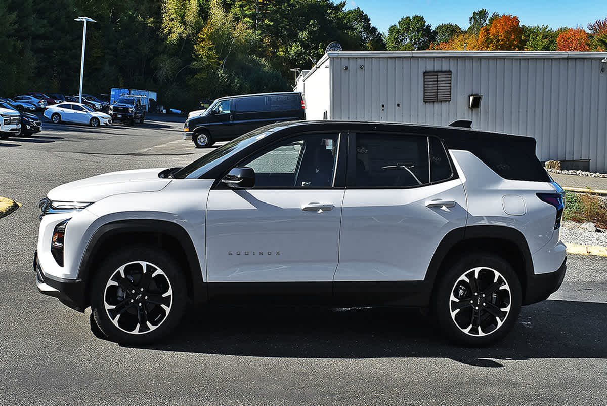 New 2027 Chevrolet Equinox LT SUV