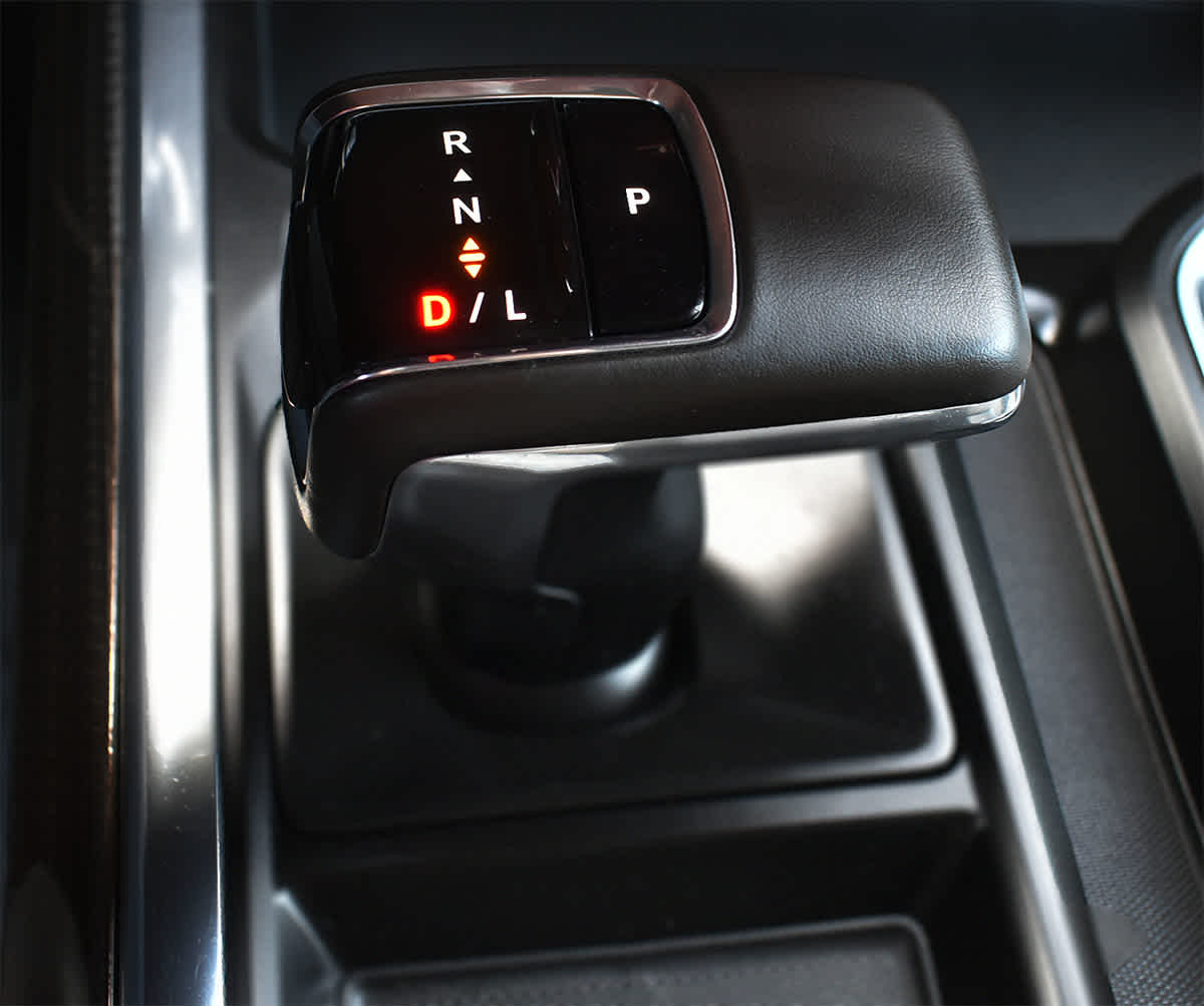 2024 Chevrolet Silverado 1500 LTZ - Photo 20
