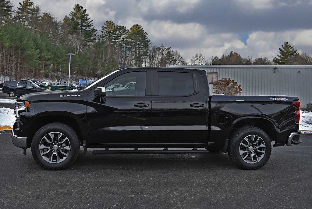 Used 2025 Chevrolet Silverado 1500 LT (2FL) Truck