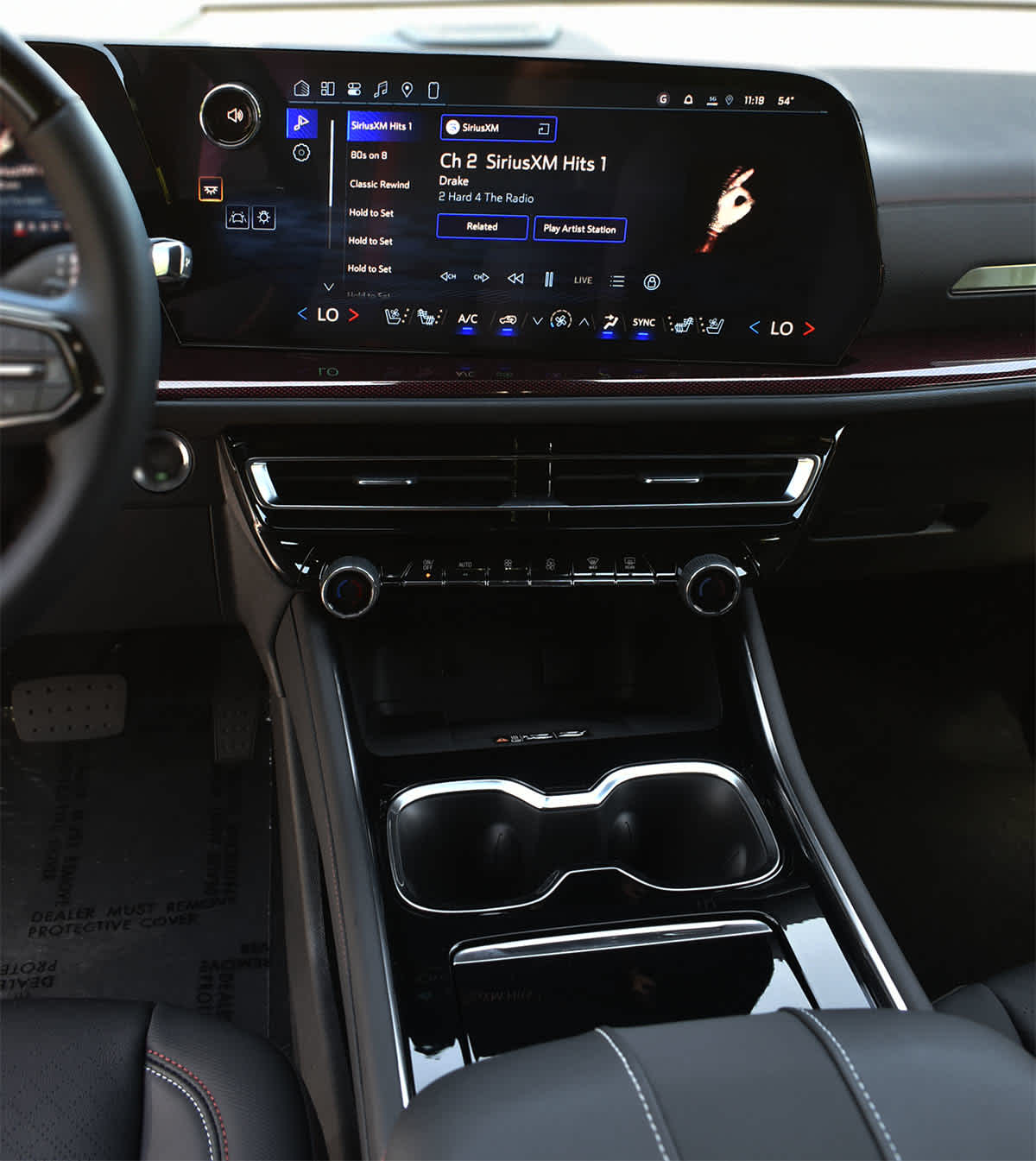 2026 Chevrolet Traverse Z71 - Photo 17
