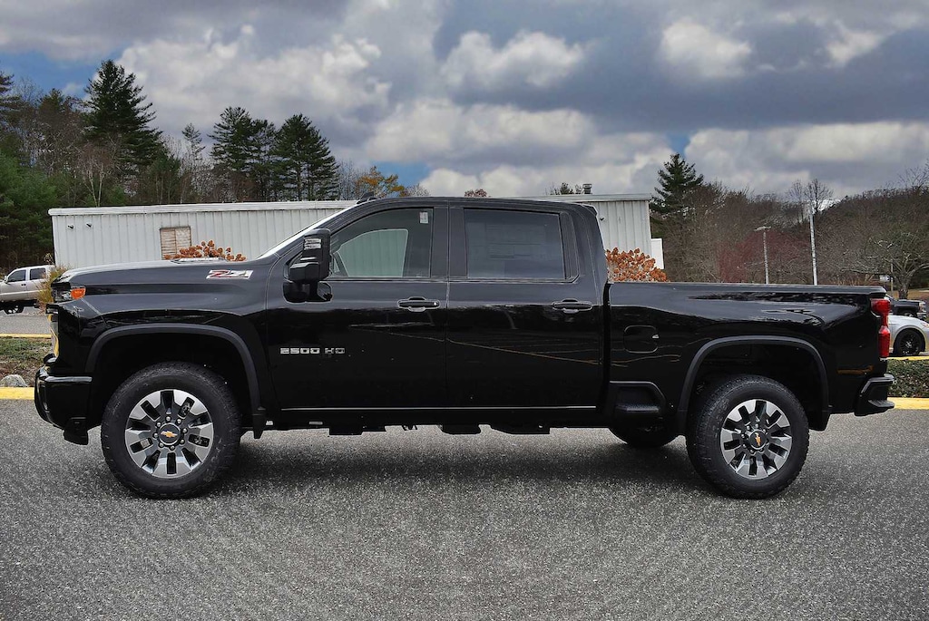 New 2026 Chevrolet Silverado 2500 HD Custom Truck
