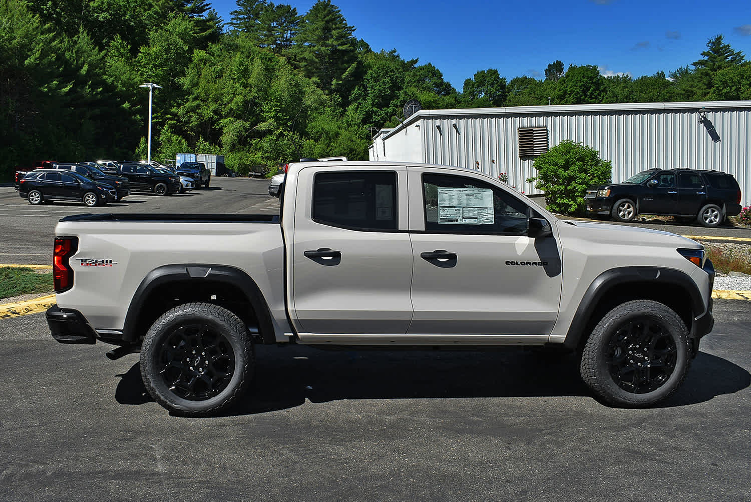 2026 Chevrolet Colorado Trail Boss - Photo 6