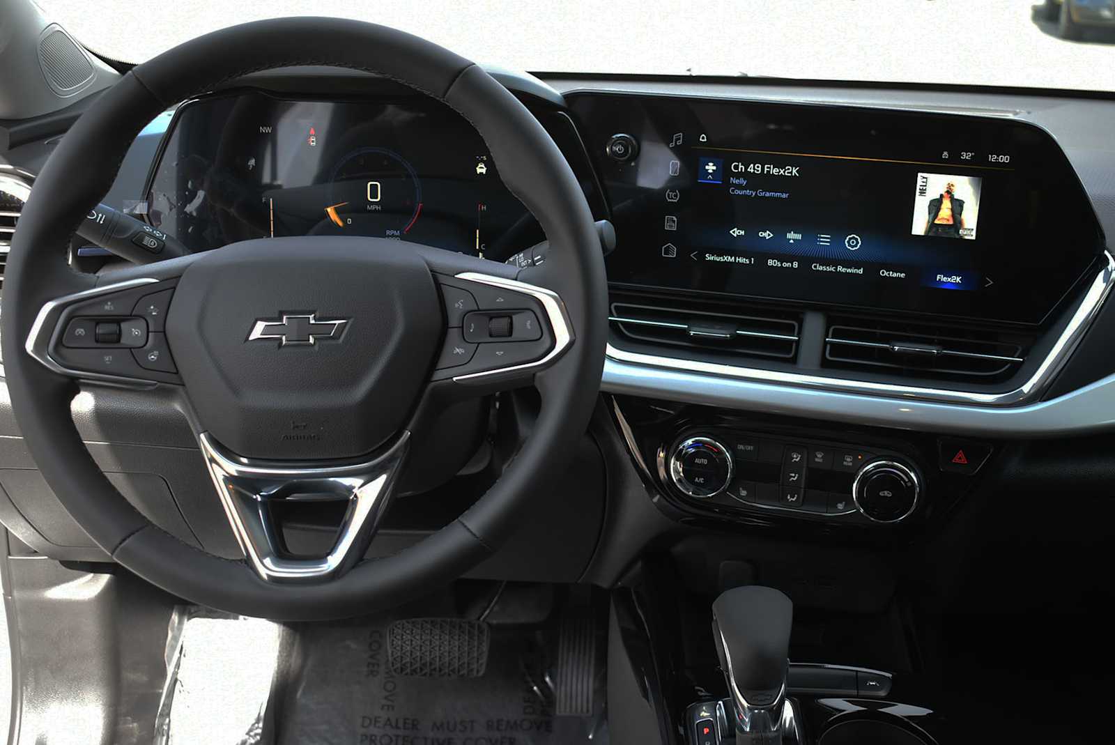 2026 Chevrolet Trax LT - Photo 13