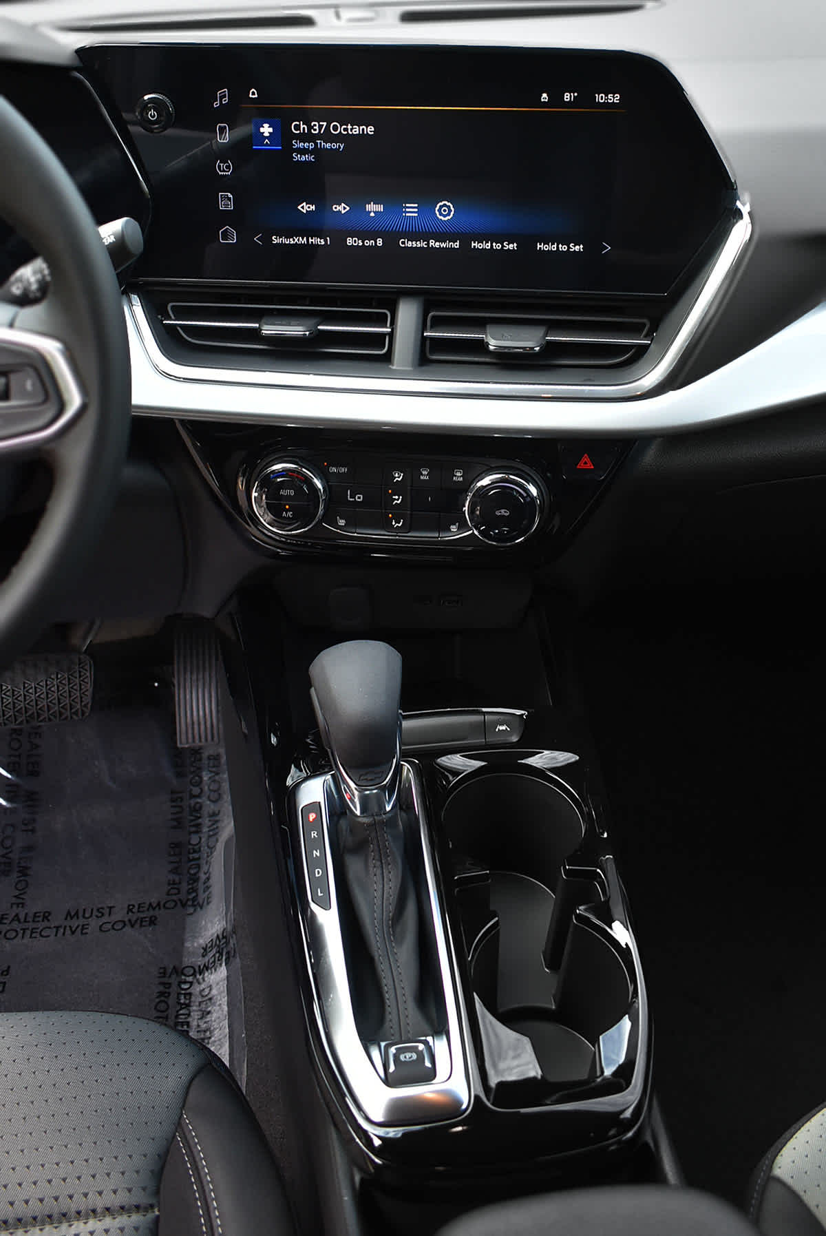 2026 Chevrolet Trax LT - Photo 14