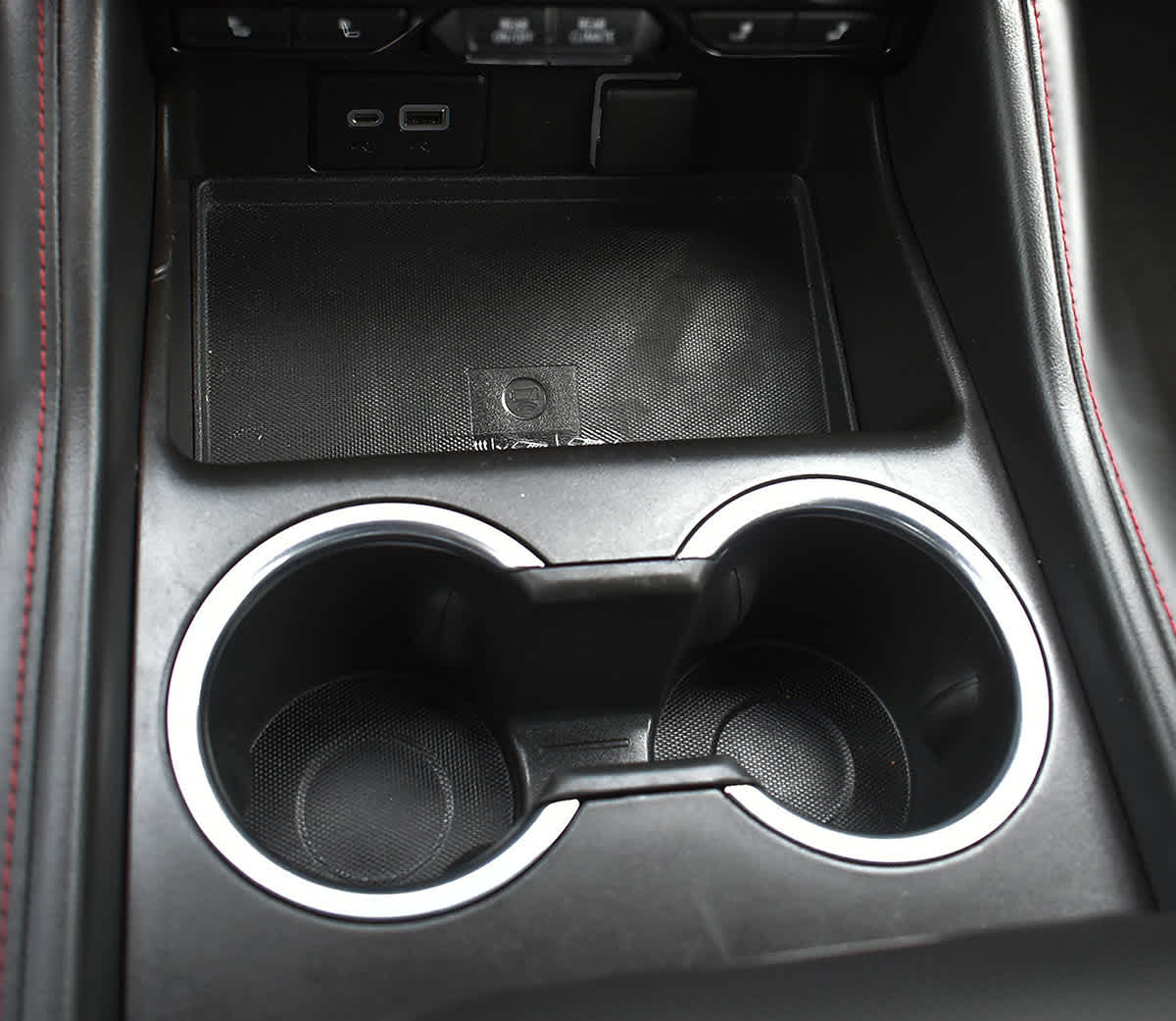 2022 Chevrolet Tahoe RST - Photo 28