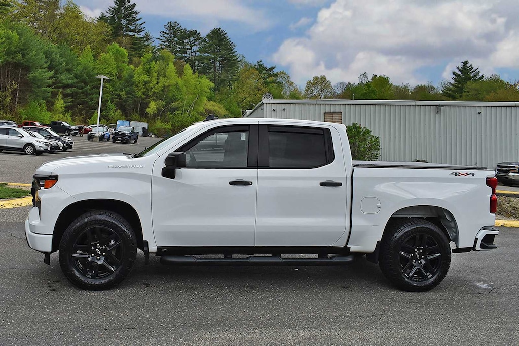 Used 2022 Chevrolet Silverado 1500 Custom Truck