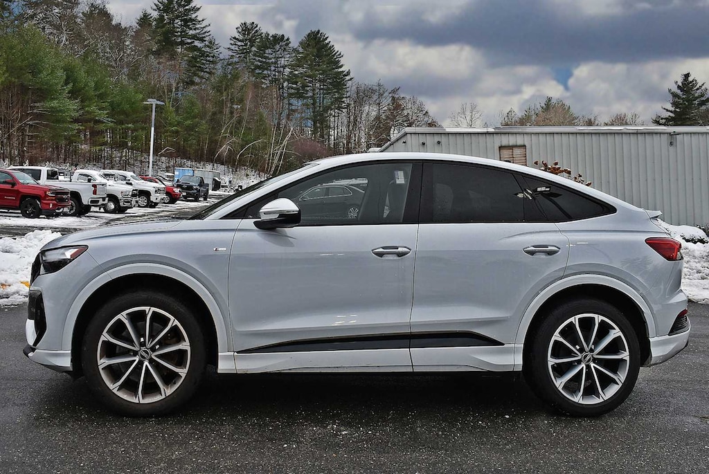Used 2022 Audi Q4 e-tron Sportback Premium Plus