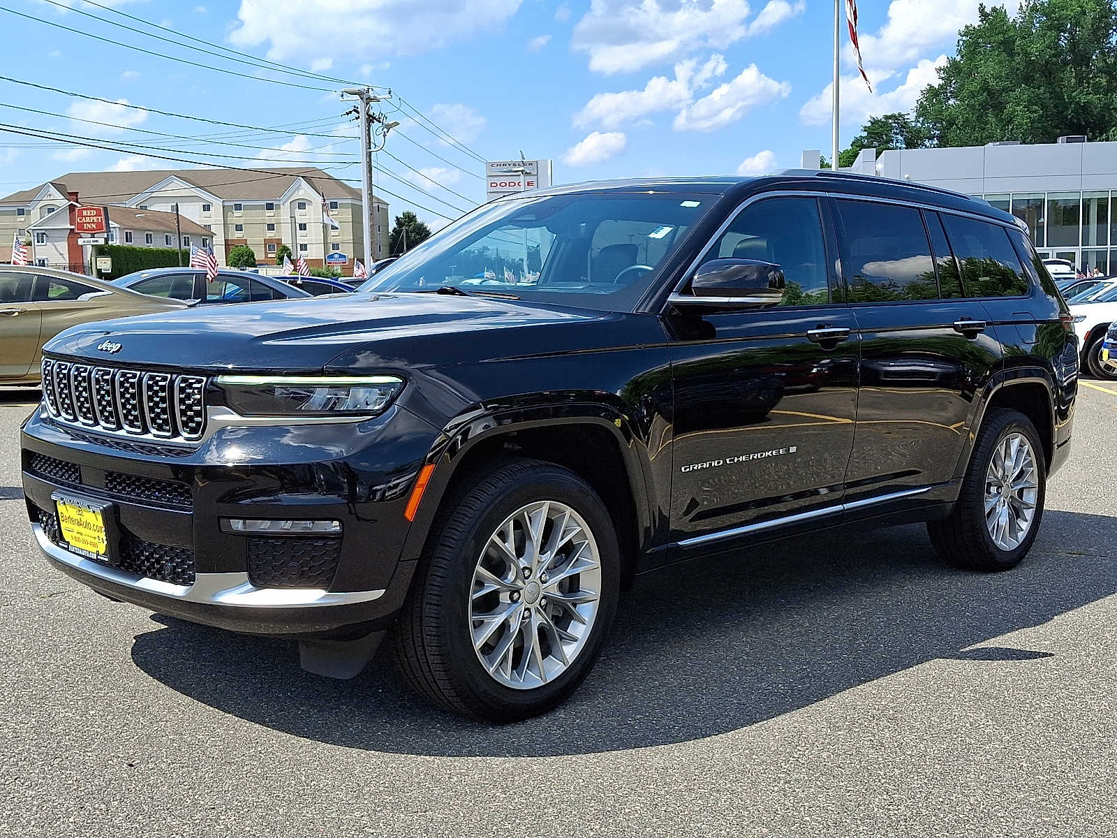 2021 Jeep Grand Cherokee L Summit photo 3