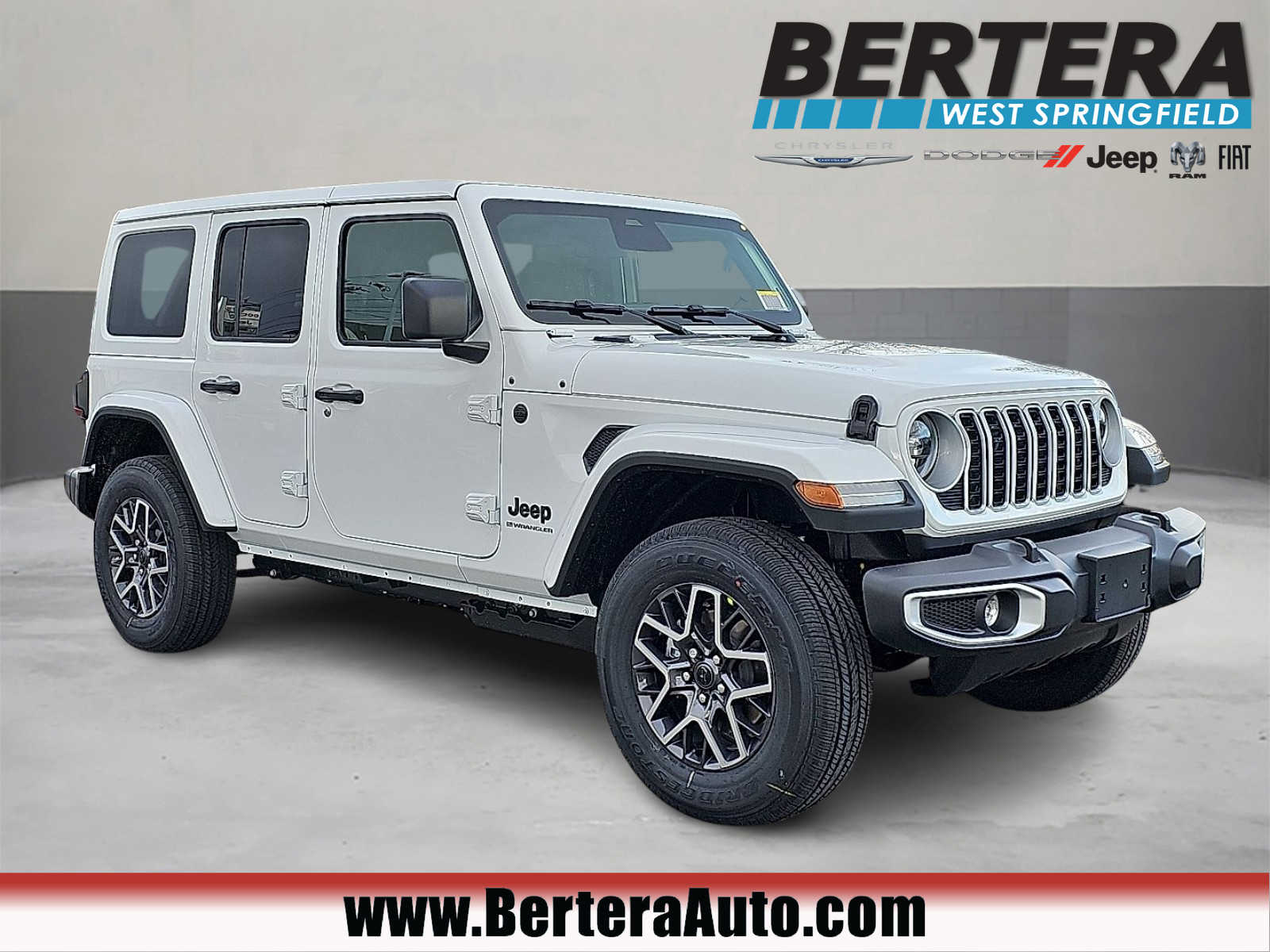 2026 Jeep Wrangler 4-Door Sahara's photo