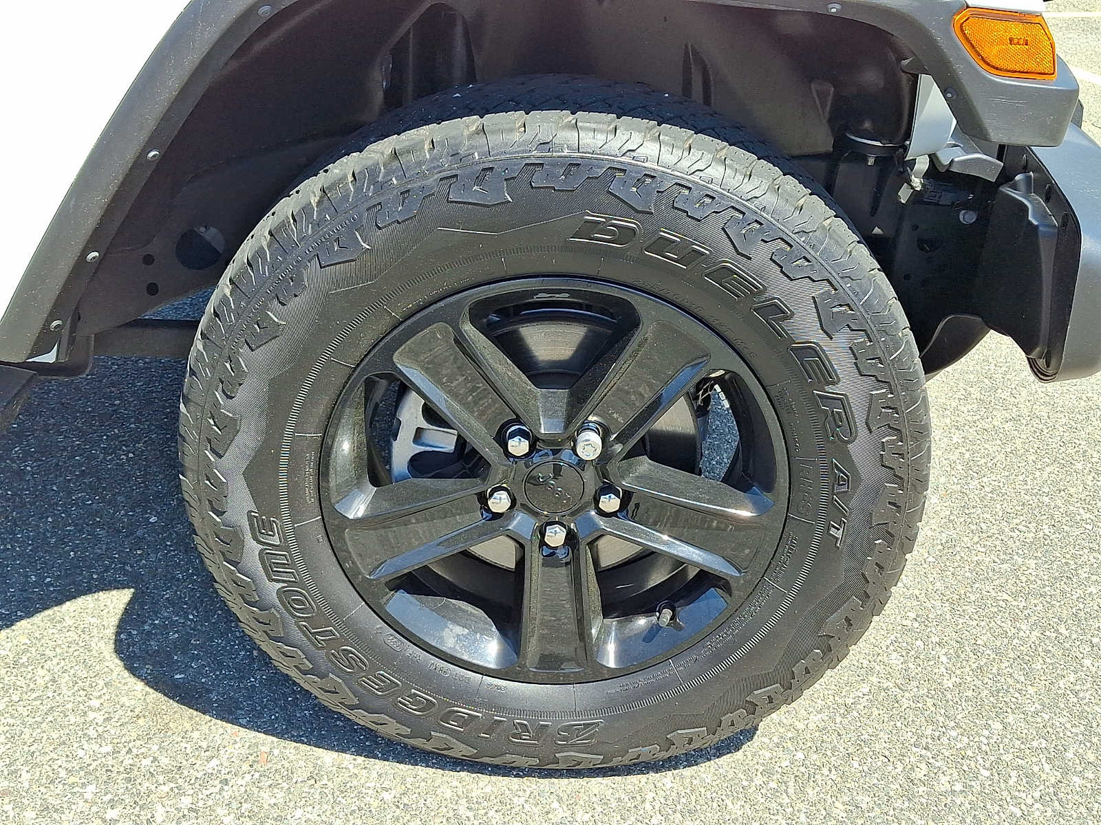 2022 Jeep Wrangler Unlimited Sahara Altitude - Photo 8