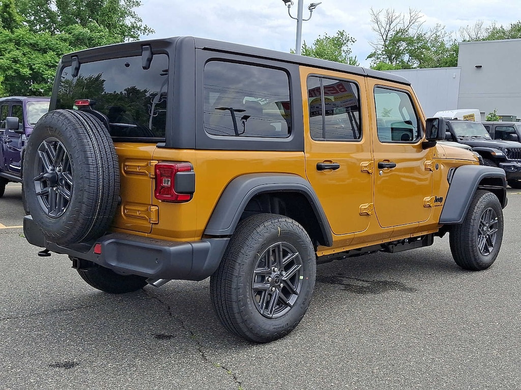 New 2026 Jeep Wrangler 4-DOOR SPORT S Sport Utility