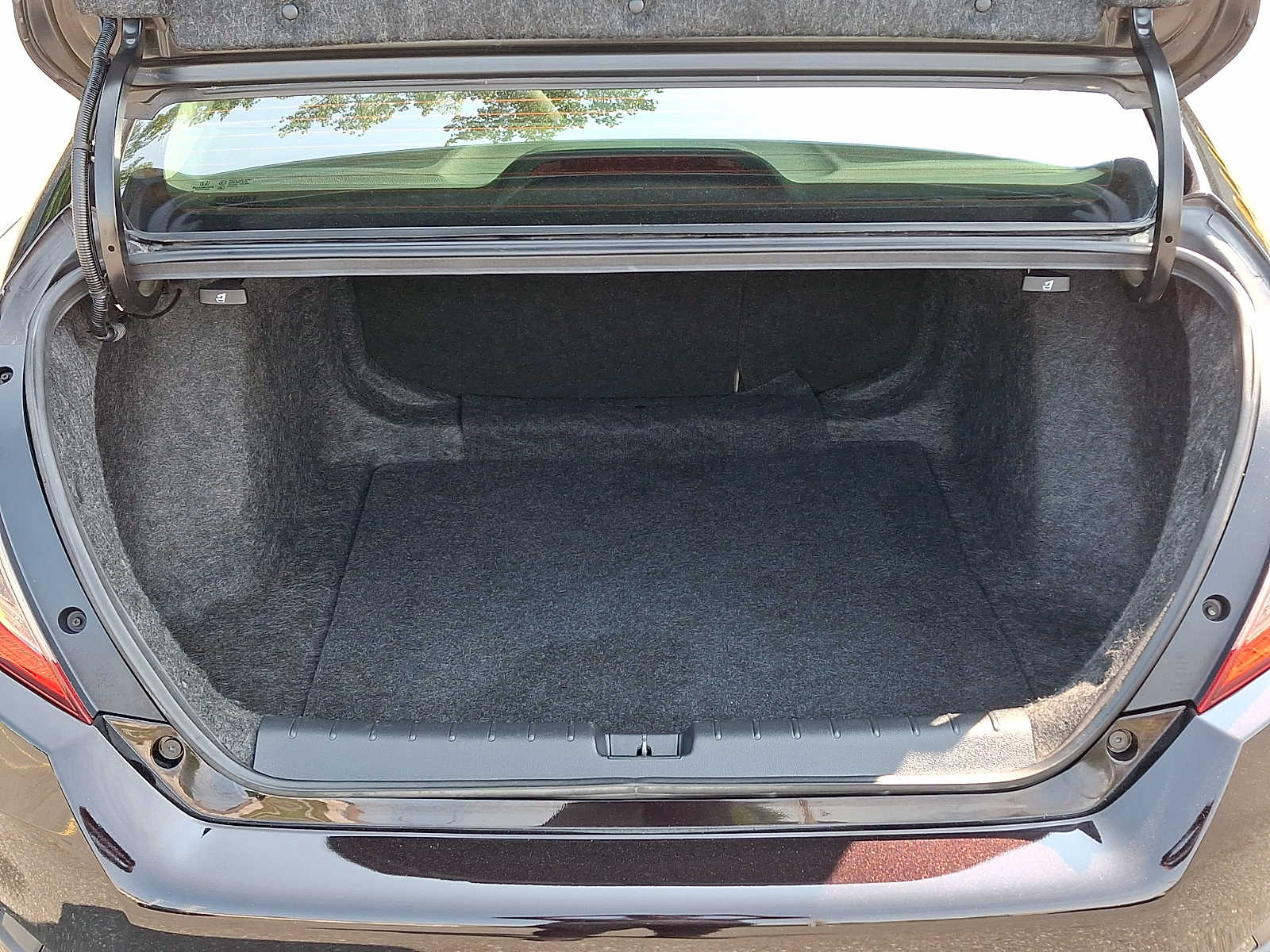 2018 Honda Civic EX - Photo 28