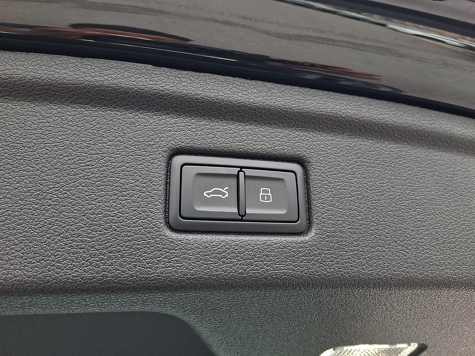 2025 Audi A5 Sportback Premium - Photo 32