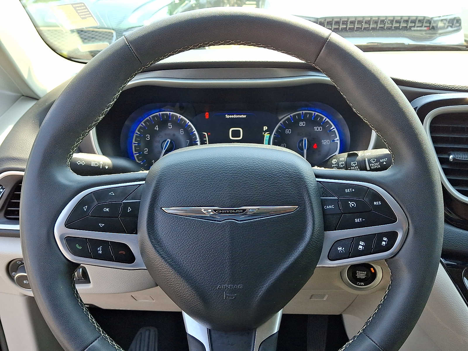 2024 Chrysler Pacifica Touring L - Photo 22