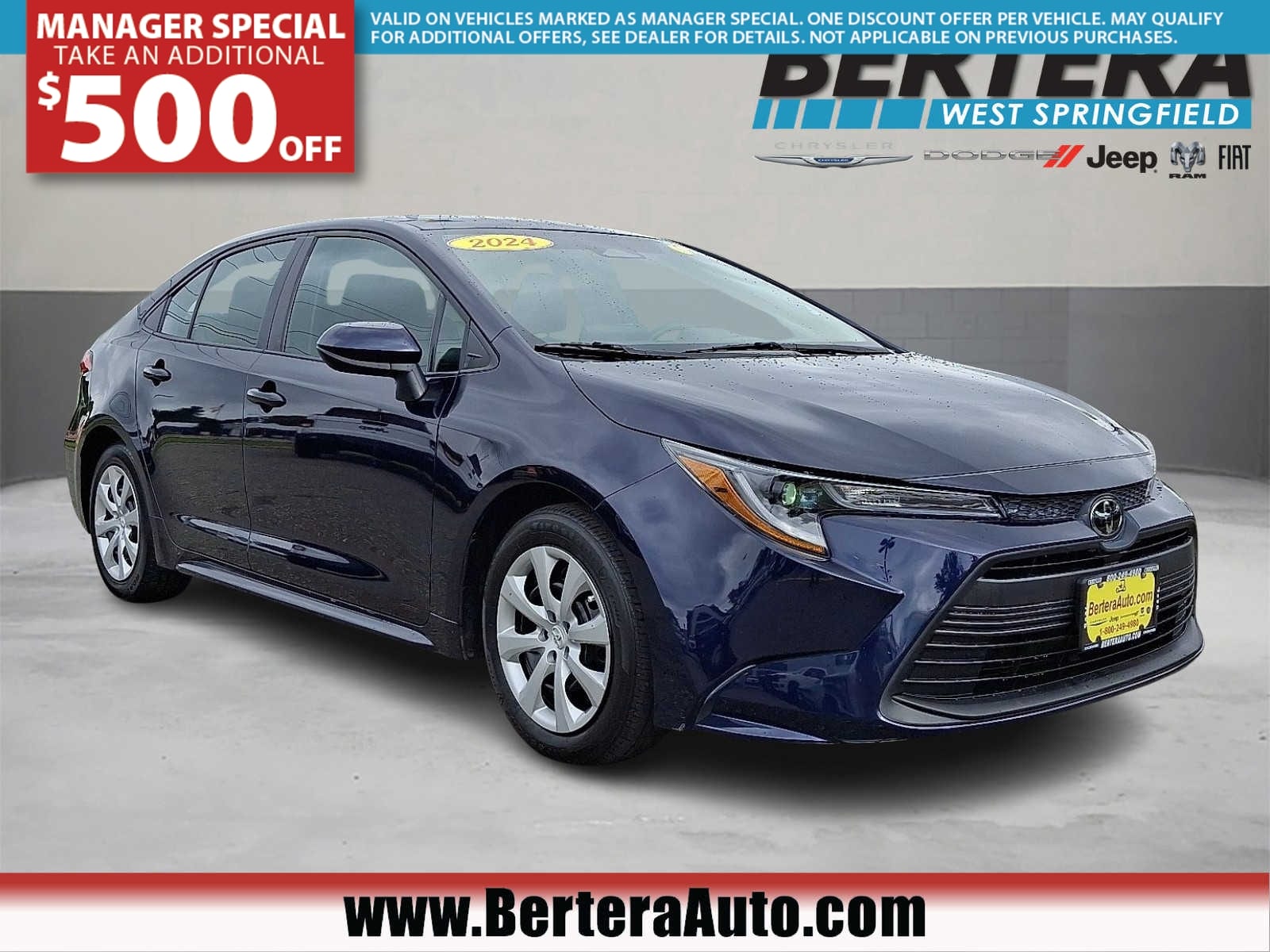 2024 Toyota Corolla LE's photo