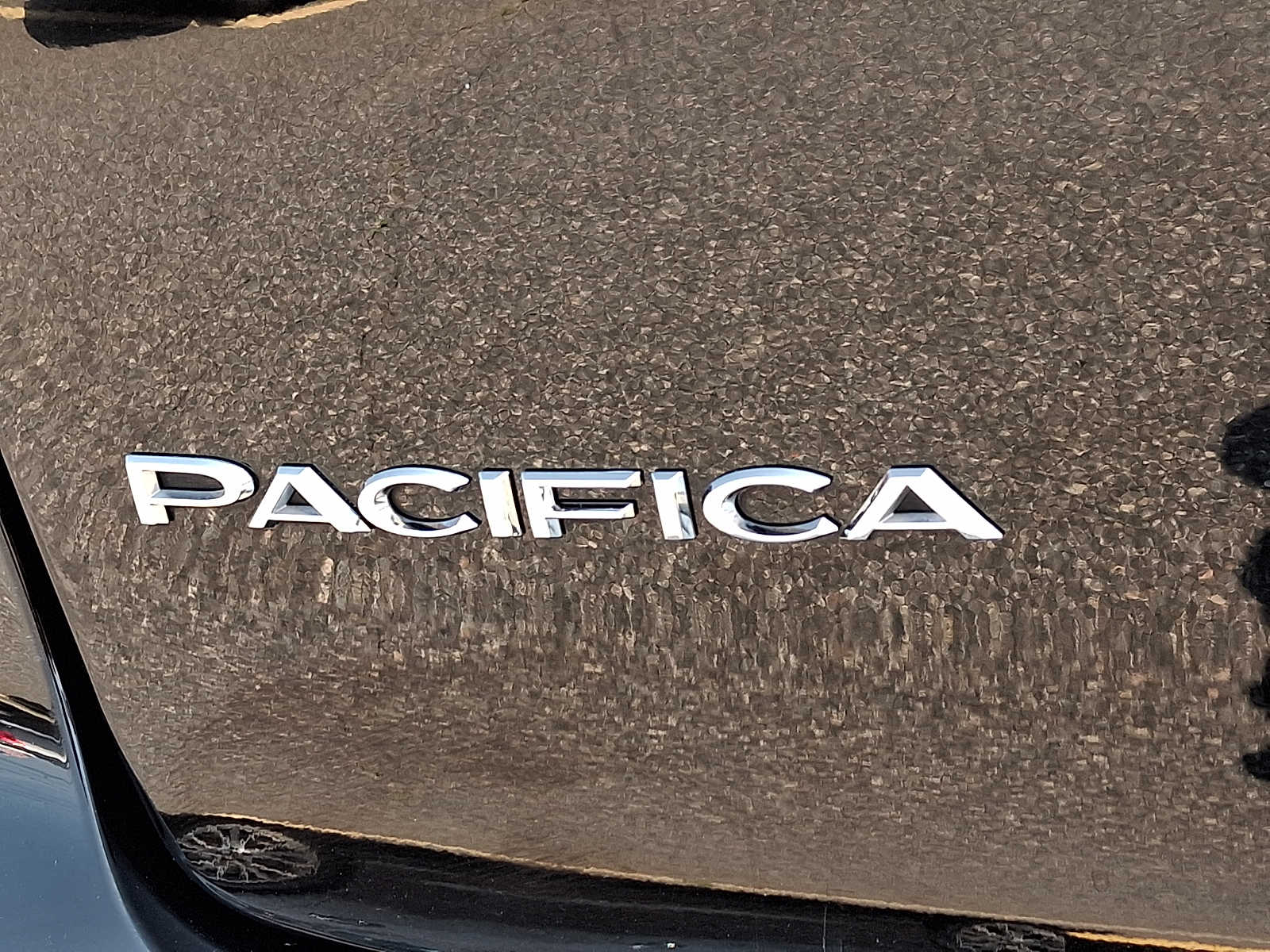 2024 Chrysler Pacifica Touring L - Photo 34