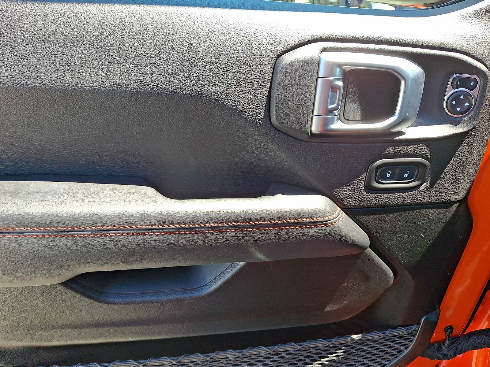 2023 Jeep Wrangler 4-Door Rubicon - Photo 13