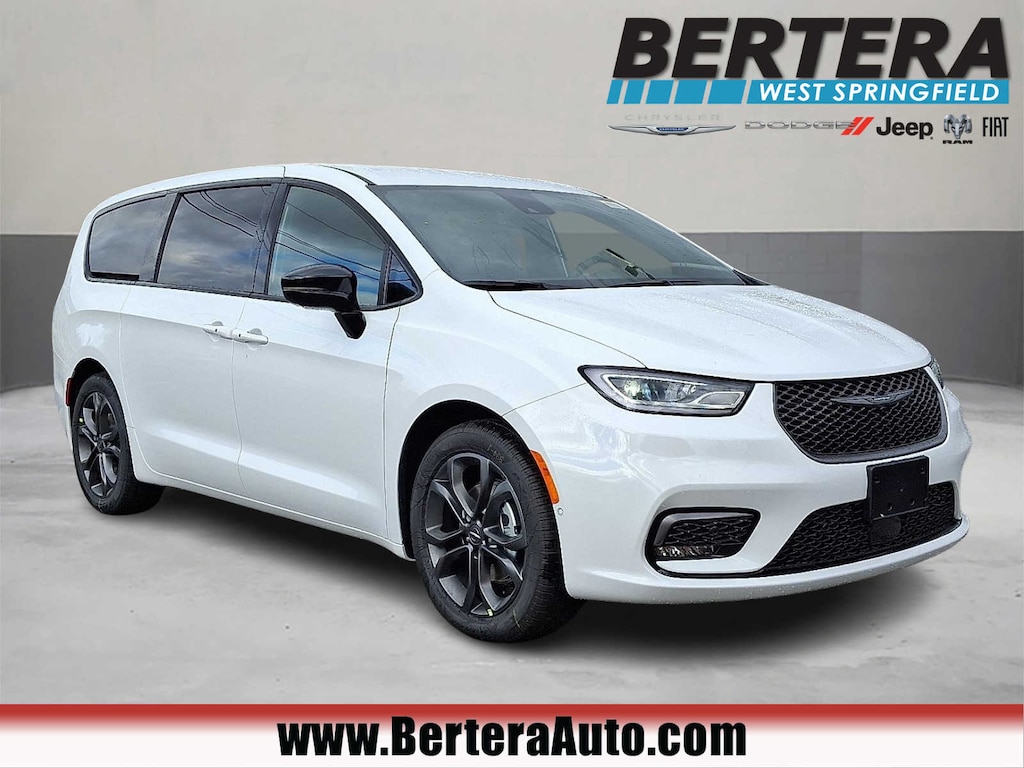 New 2026 Chrysler Pacifica SELECT Passenger Van