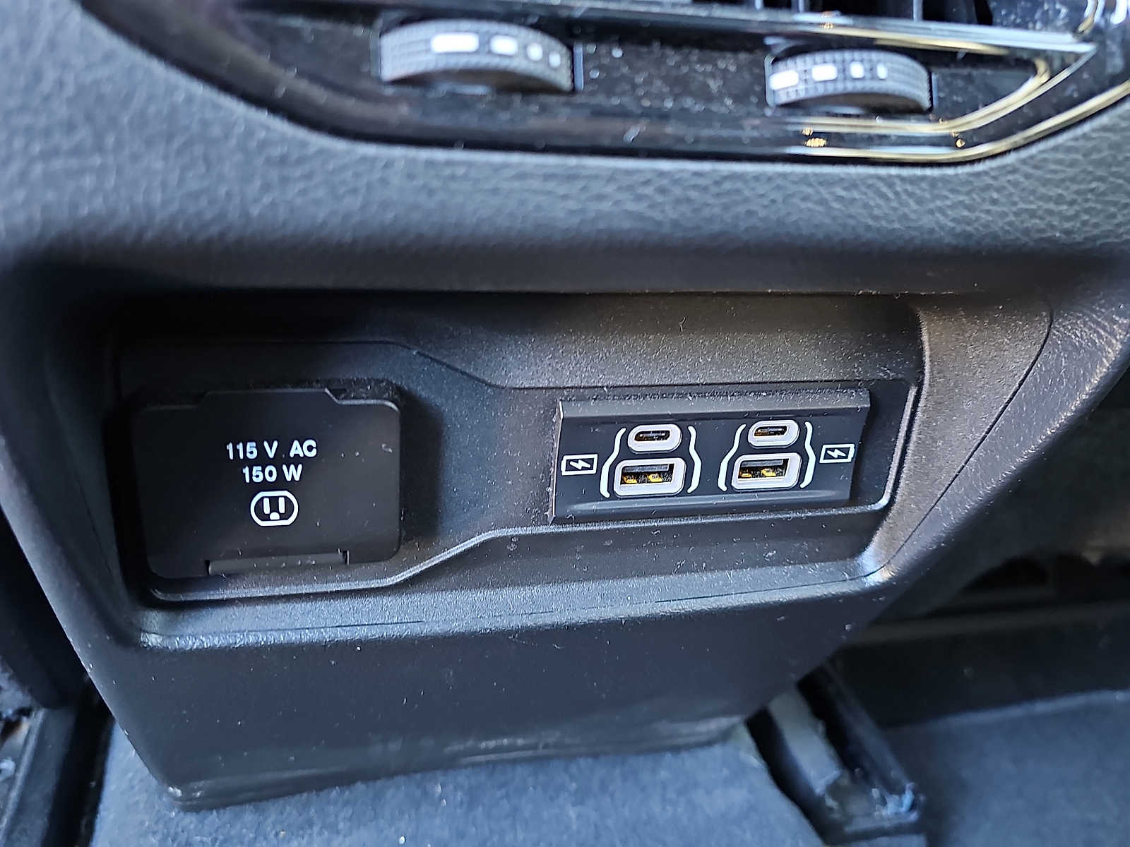 2023 Jeep Grand Cherokee Altitude - Photo 11