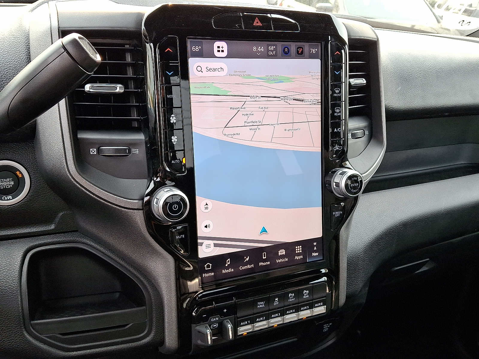 2025 RAM 2500 Tradesman - Photo 11