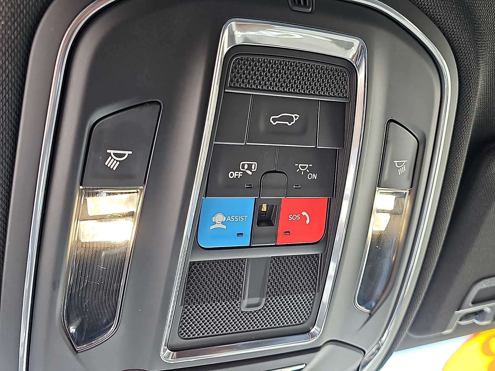 2023 Jeep Grand Cherokee Altitude - Photo 24