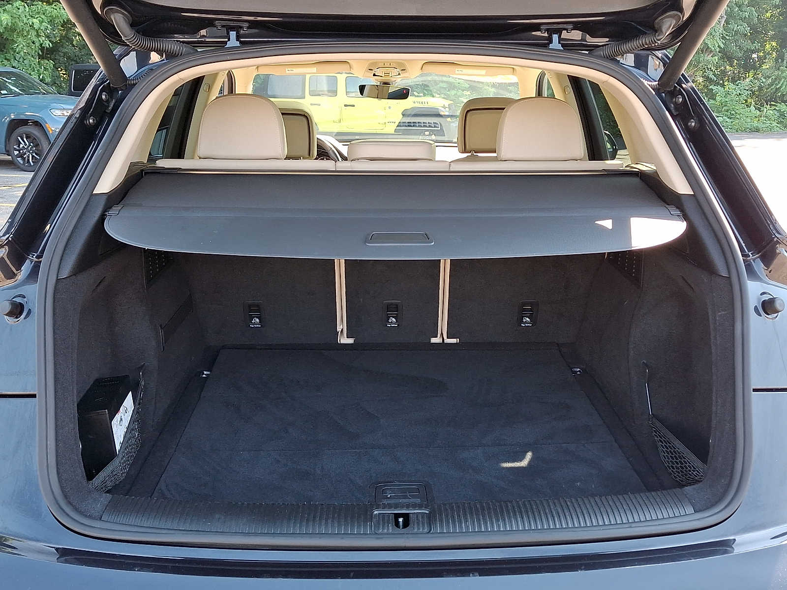 2020 Audi Q5 Premium Plus - Photo 32