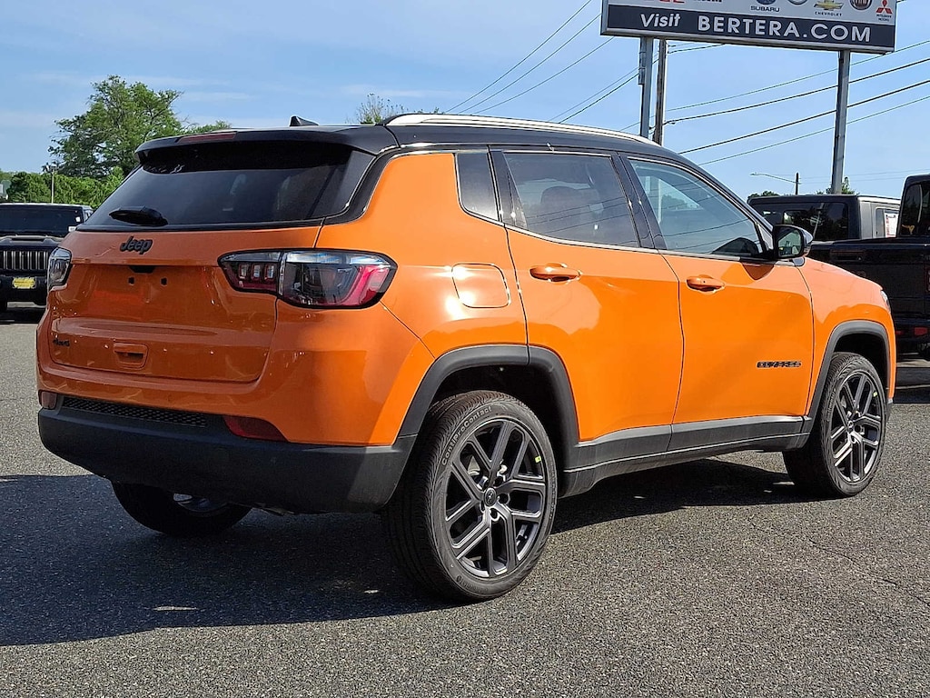 New 2026 Jeep Compass LIMITED ALTITUDE 4X4 Sport Utility