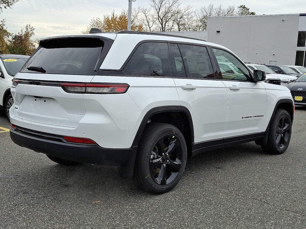 New 2025 Jeep Grand Cherokee ALTITUDE X 4X4 Sport Utility