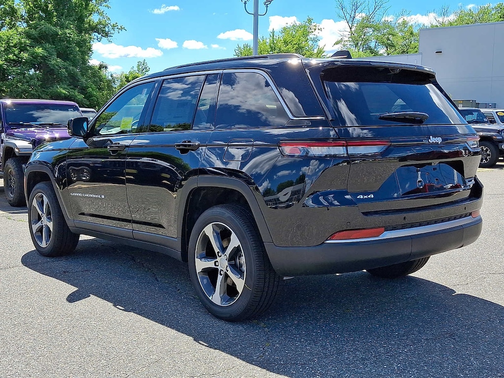 New 2026 Jeep Grand Cherokee LIMITED 4X4 Sport Utility