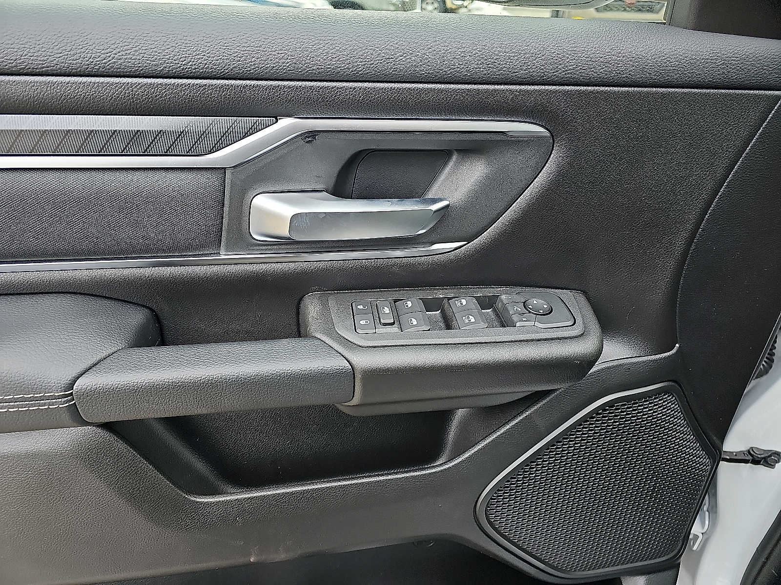2026 RAM 1500 Big Horn/Lone Star - Photo 8