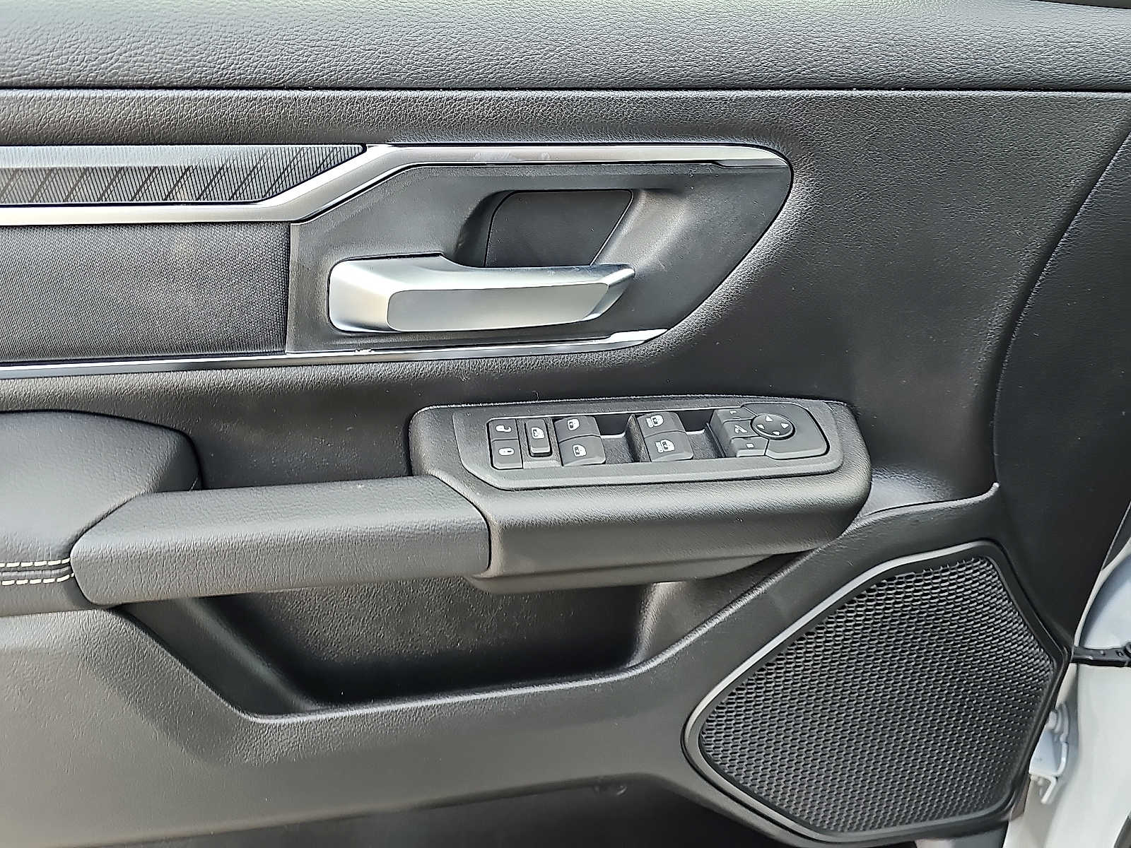 2026 RAM 1500 Big Horn/Lone Star - Photo 8