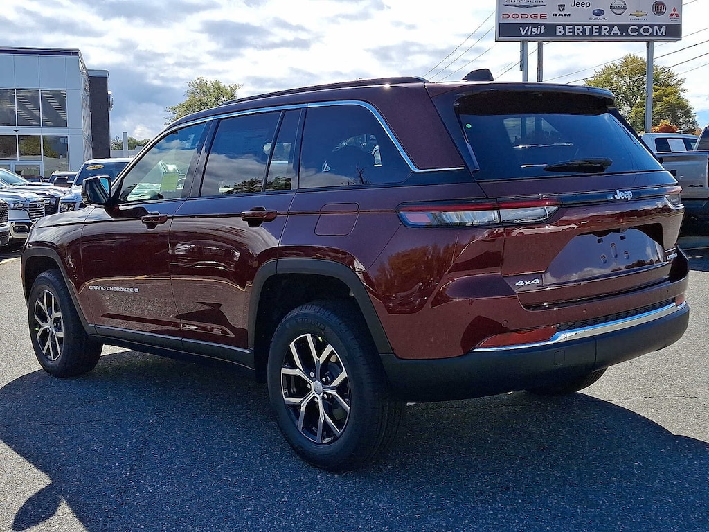 New 2025 Jeep Grand Cherokee LIMITED 4X4 Sport Utility