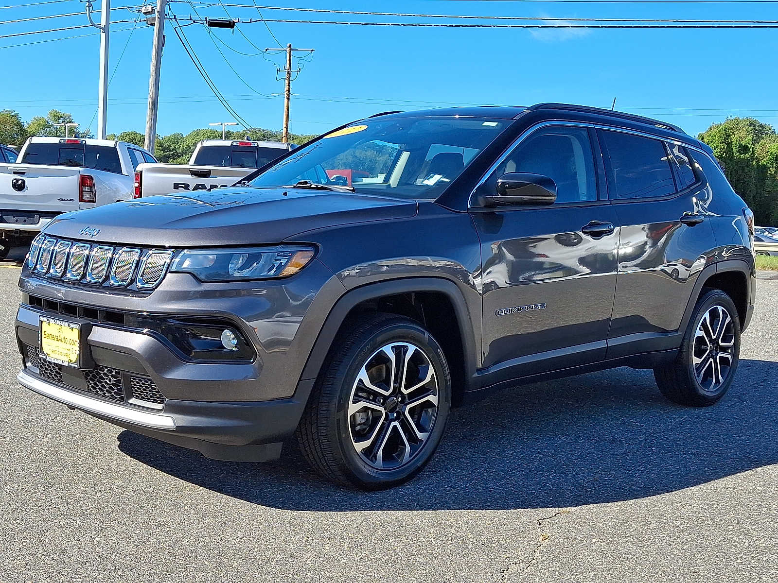2022 Jeep Compass Limited photo 3